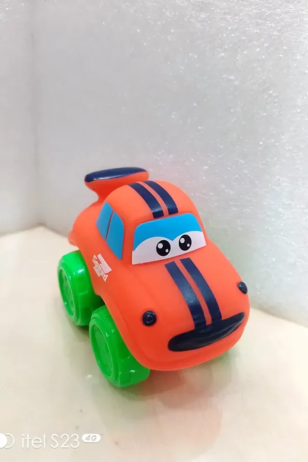 Figurines et jouets en silicone.